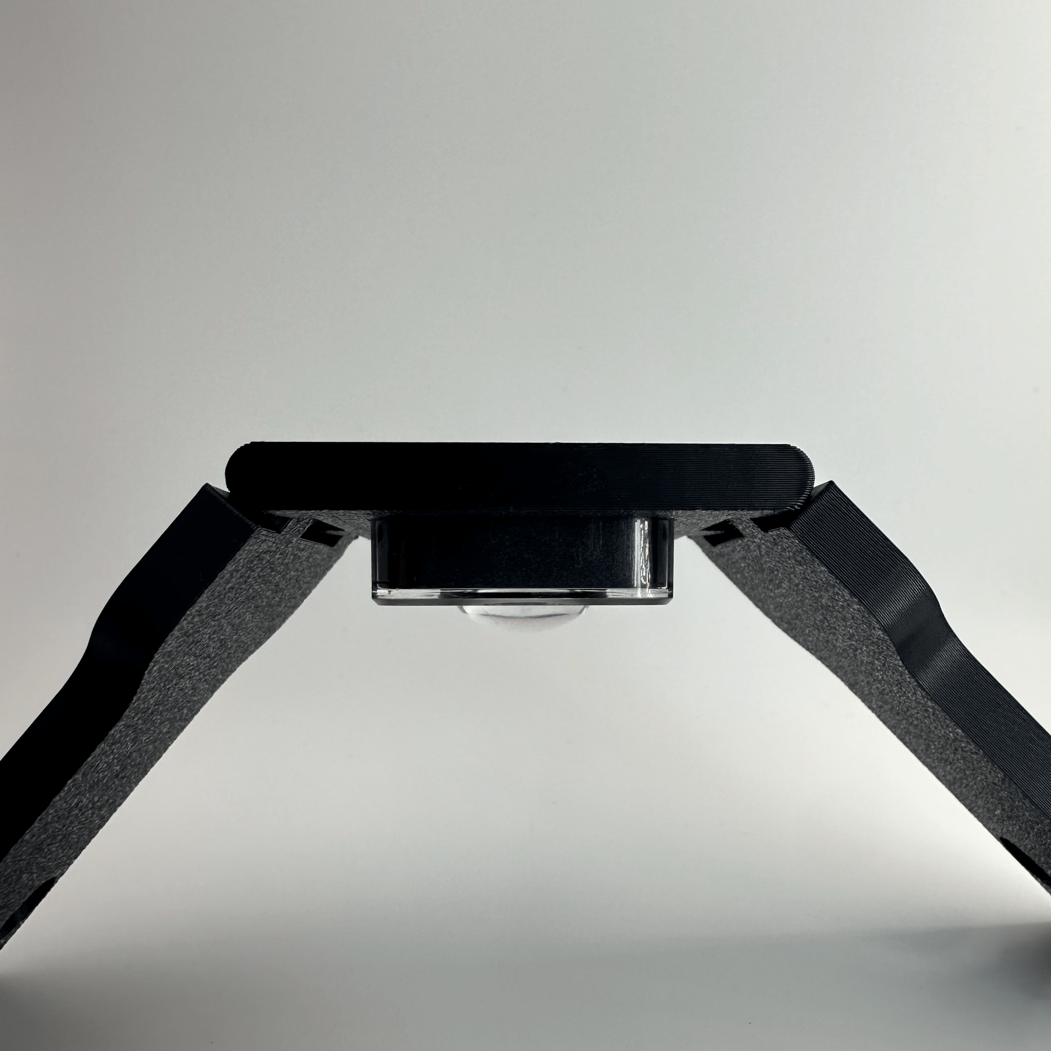 Peak Hinge: Slim Lite - Secured LEDs - L05PHSLB01PK - Black -