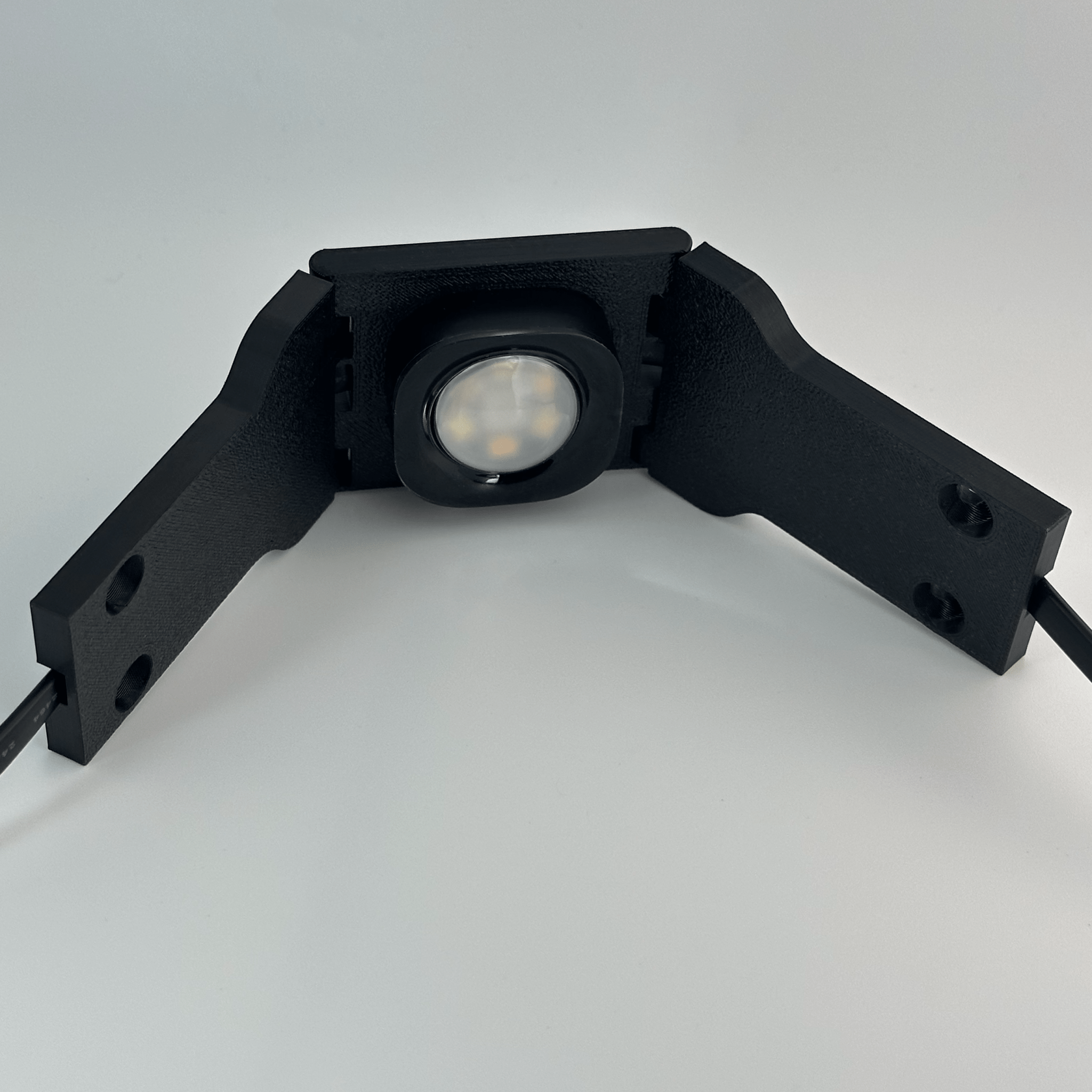 Peak Hinge: Slim Pro - Secured LEDs - P05PHSPB01PK - Black - Laying on side with light installed